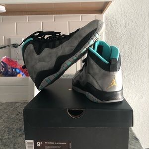 Air Jordan Retro liberty 10s size 9.5